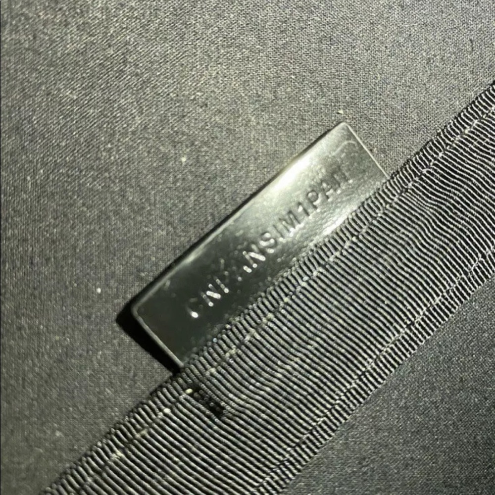 BNWT Authentic Burberry tote bag. - Picture 10 of 10